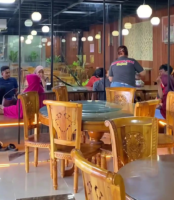 Terminal Ikan Seafood